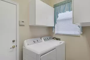 534 NW Lambrusco Dr, Port Saint Lucie, FL 34986 - Photo 39