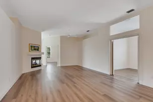 534 NW Lambrusco Dr, Port Saint Lucie, FL 34986 - Photo 9