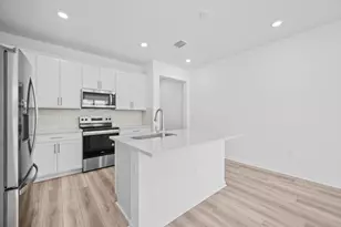 7638 SW Lucy Ln, Stuart, FL 34997 - Photo 15