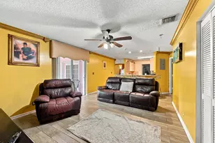 3243 NW 43rd Pl, Oakland Park, FL 33309 - Photo 15