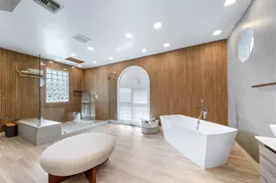 11 Castle Harbor Isle Dr, Fort Lauderdale, FL 33308 - Photo 15