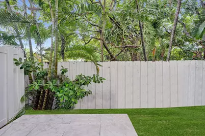 1035 NW 2nd Avenue, Fort Lauderdale, FL 33311 - Photo 9