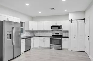 1035 NW 2nd Ave, Fort Lauderdale, FL 33311 - Photo 3