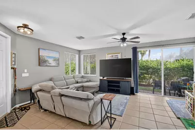 2785 S Evergreen Circle, Boynton Beach, FL 33426 - Photo 7