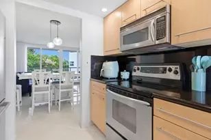 1057 Hillsboro Mile, Hillsboro Beach, FL 33062 - Photo 7
