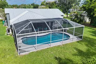 2461 SE Rock Springs Dr, Port Saint Lucie, FL 34952 - Photo 23