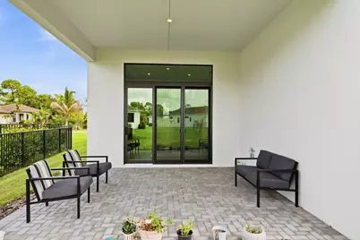 125 SE Strada Cervaro, Port Saint Lucie, FL 34952 - Photo 19