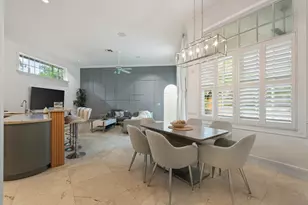 2647 Edgewater Dr, Weston, FL 33332 - Photo 17