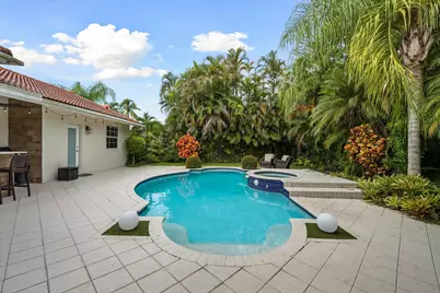 2647 Edgewater Drive, Weston, FL 33332 - Photo 31