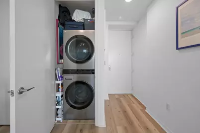 55 SE 6th Street #4300, Miami, FL 33131 - Photo 23