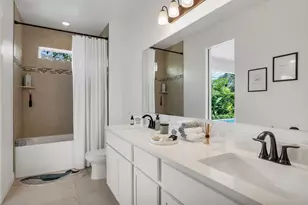 1715 SW Apache Ave, Port Saint Lucie, FL 34953 - Photo 21