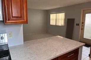 104 Saxony C, Delray Beach, FL 33446 - Photo 9