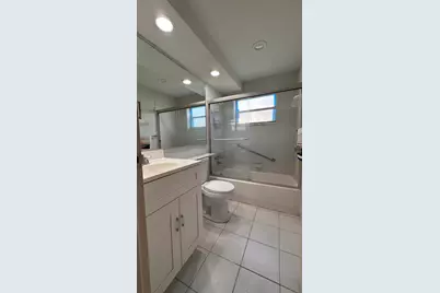 104 Saxony C, Delray Beach, FL 33446 - Photo 35