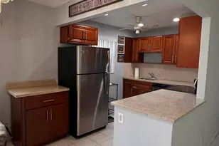 104 Saxony C, Delray Beach, FL 33446 - Photo 17