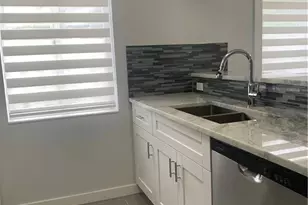 103 Riviera Cir, Weston, FL 33326 - Photo 3