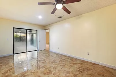 2780 Norfolk Pine Court, Lake Worth, FL 33462 - Photo 17