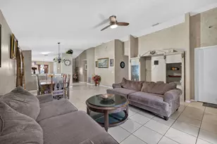 628 Stanford Ln, Port Saint Lucie, FL 34983 - Photo 7