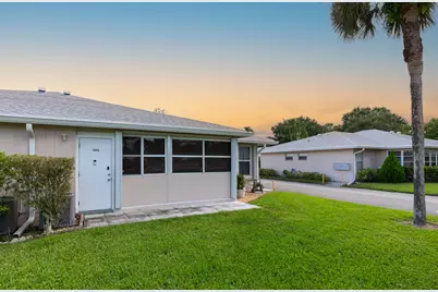 389 Bennington Lane #A, Lake Worth, FL 33467 - Photo 5