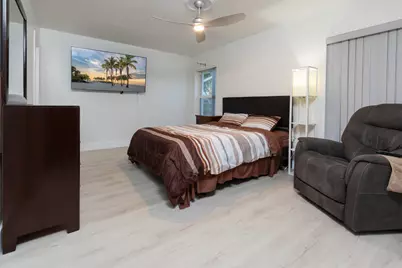 389 Bennington Lane #A, Lake Worth, FL 33467 - Photo 19