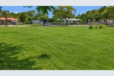 755 NE 97th Street, Miami Shores, FL 33138 - Photo 13