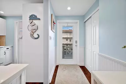 5171 W Oakland Park Boulevard #204, Lauderdale Lakes, FL 33313 - Photo 9