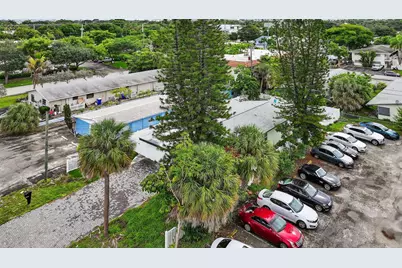108 SE 11th Avenue, Pompano Beach, FL 33060 - Photo 49