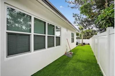 108 SE 11th Avenue, Pompano Beach, FL 33060 - Photo 31