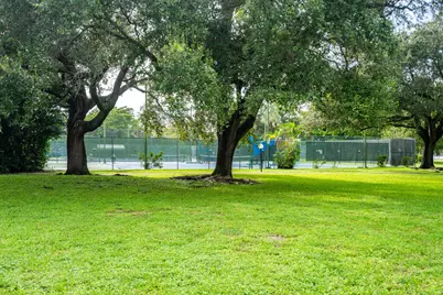 2840 S Oakland Forest Drive #2703, Oakland Park, FL 33309 - Photo 37