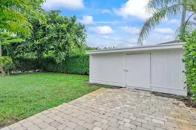 5015 S Olive Avenue, West Palm Beach, FL 33405 - Photo 17