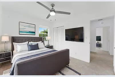 5015 S Olive Avenue, West Palm Beach, FL 33405 - Photo 9