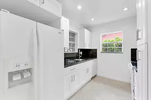 5015 S Olive Ave, West Palm Beach, FL 33405 - Photo 11