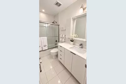 910 Cypress Grove Drive #V-69, Pompano Beach, FL 33069 - Photo 17