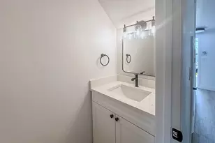 153 SW 3rd St, Pompano Beach, FL 33060 - Photo 17