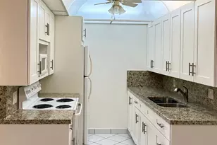 2154 Cambridge G, Deerfield Beach, FL 33442 - Photo 1