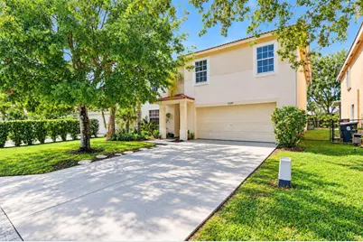 5349 Meadows Edge #5349, Lake Worth, FL 33463 - Photo 3
