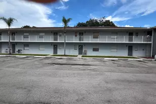 605 Ixoria Ave, Fort Pierce, FL 34982 - Photo 3