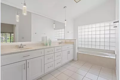 6857 Blue Bay Circle, Lake Worth, FL 33467 - Photo 15