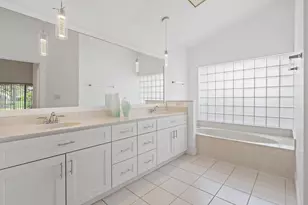 6857 Blue Bay Cir, Lake Worth, FL 33467 - Photo 15
