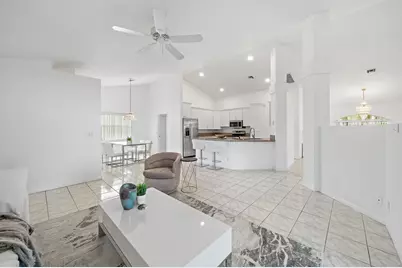 6857 Blue Bay Circle, Lake Worth, FL 33467 - Photo 9