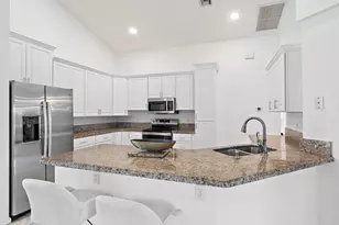 6857 Blue Bay Cir, Lake Worth, FL 33467 - Photo 7
