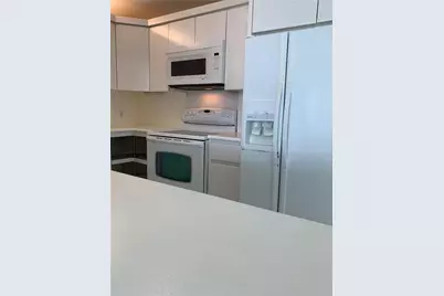 100 Bayview Drive #1826, Sunny Isles Beach, FL 33160 - Photo 11