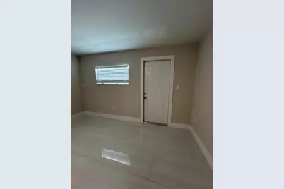 2329 West Drive, West Palm Beach, FL 33409 - Photo 3