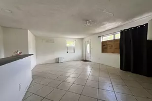 5671 NE 8th Ave, Oakland Park, FL 33334 - Photo 5