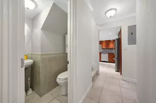 557 NW 97th Ave, Plantation, FL 33324 - Photo 9