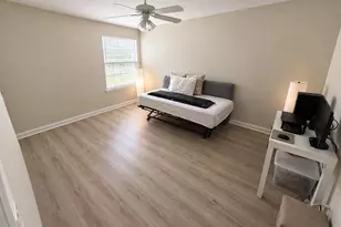 10853 SW Elsinore Dr, Port Saint Lucie, FL 34987 - Photo 9