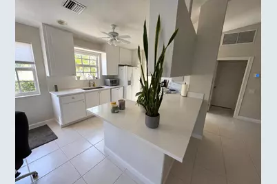 10853 SW Elsinore Drive, Port Saint Lucie, FL 34987 - Photo 3