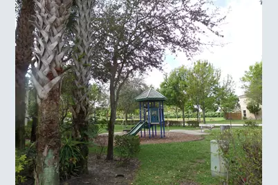 862 Summit Lake Drive, West Palm Beach, FL 33406 - Photo 17