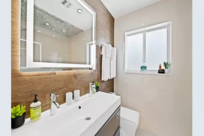 1913 N Victoria Park Road, Fort Lauderdale, FL 33305 - Photo 21