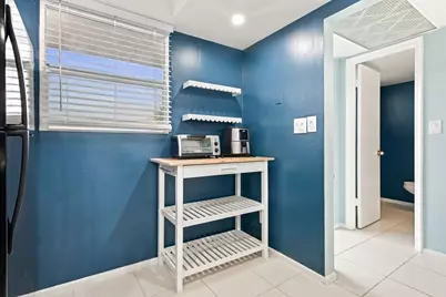113 Royal Park Drive #4E, Oakland Park, FL 33309 - Photo 5