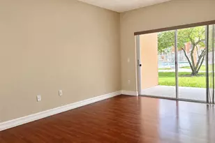 6952 SW 39th St, Davie, FL 33314 - Photo 13
